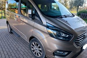 Ford Tourneo Custom titanium 185 cv