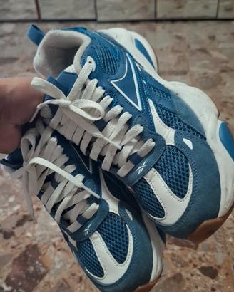 scarpe sportive numero 42 i mezzo
