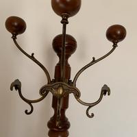 Colonna appendiabiti in noce Nazionale