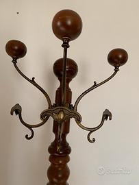 Colonna appendiabiti in noce Nazionale