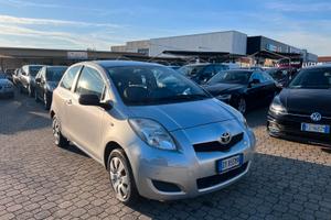 Toyota Yaris 1.0 3 porte