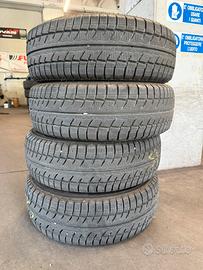 Gomme Invernali 215/70/15C