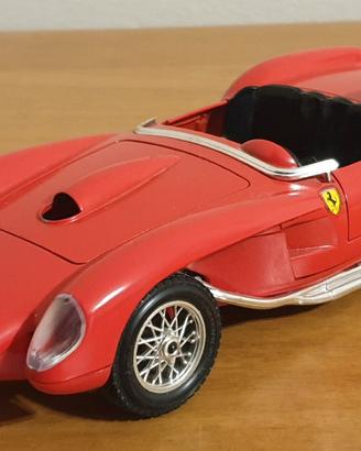Modellino FERRARI 250 TESTAROSSA Burago 1:24