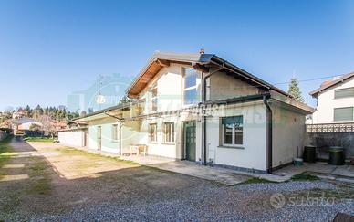 CASA INDIPENDENTE CON BOX, LIBERA SUBITO!