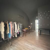 Locale commerciale 35 mq - vitulazio