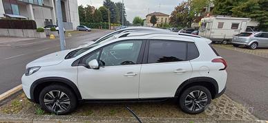 PEUGEOT 2008 1° serie PureTech 82 S&S Allure
