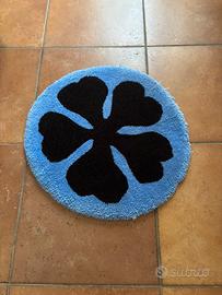 Tappeto “black clover”
