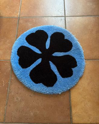 Tappeto “black clover”