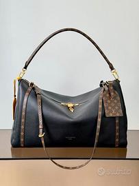 LOUIS VUITTON Express