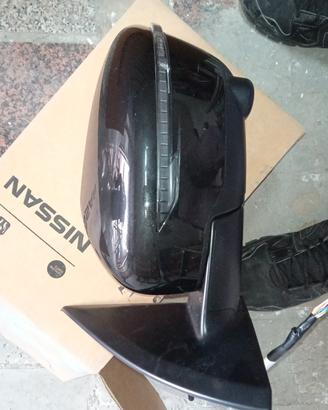 specchio sinistro Nissan Qashqai 
