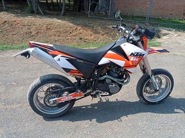 KTM 625 SMC   splendido Motard!