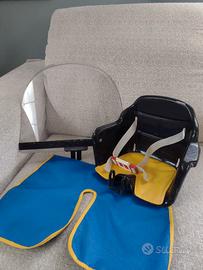 Seggiolino bicicletta con parabrezza