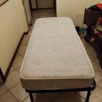 materasso singolo e  rete 