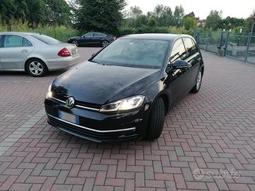 Volkswagen Golf 2.0 TDI 4MOTION DSG