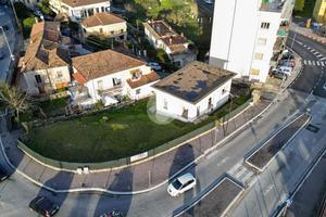CASA INDIPENDENTE A CASSINO