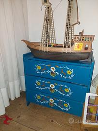 Cassettiera vintage bimbi