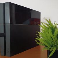 Sony PlayStation 4