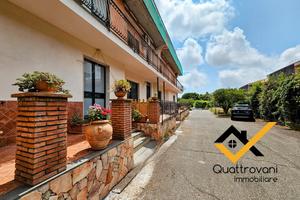 4 Vani in Villa + Giardino e Posti Auto, Viagrande