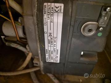 Caldaia gasolio con serbatoio 2000 l.