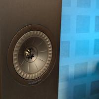 Kef Q350