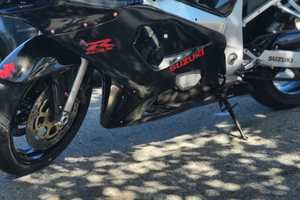 GSX r 600