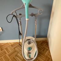 Ferro da stiro verticale a vapore