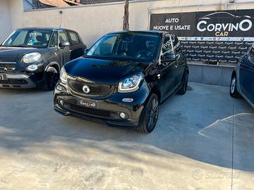 SMART FORFOUR 2019 AUTOMATICA PACCHETTO BRABUS F1