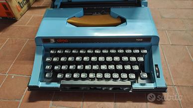 macchina da scrivere  Alma 102