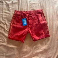 Pantaloncino rosso di cotone