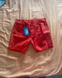 Pantaloncino rosso di cotone