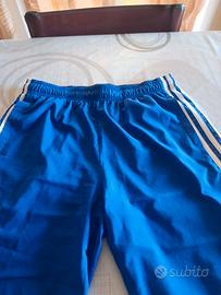 pantaloncini corti Adidas taglia 13-14 anni