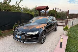 Audi A6 allroad 3.0 TDI 218 CV S tronic Business P