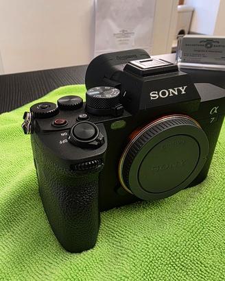 Sony A 7 IV