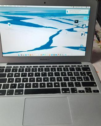 Apple Mac Book