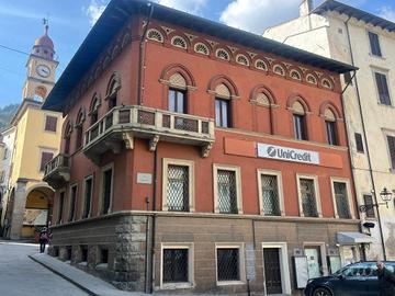 Appartamento di 220 m² con più di 5 locali a Marra
