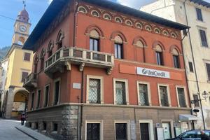 Appartamento di 220 m² con più di 5 locali a Marra