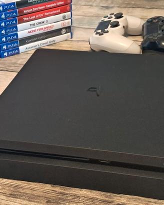 Ps4+2 joystick+vari giochi