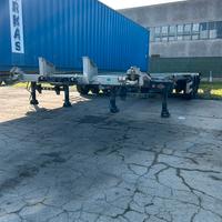 Semirimorchio portacontainer