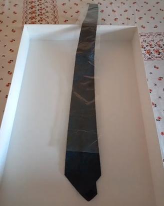 Cravatta Pal Zileri in 100% Seta Made in Italy