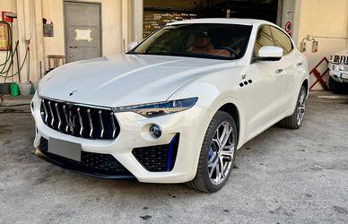 Maserati Levante Launch Edition One of 200 MHEV 33