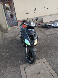 Aprilia SR 50 factory 2013