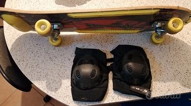 SKATEBOARD E GINOCCHIERE