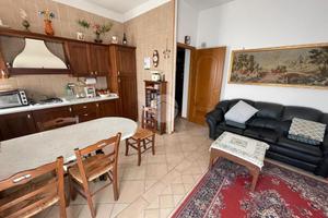 3 LOCALI A VALENZA