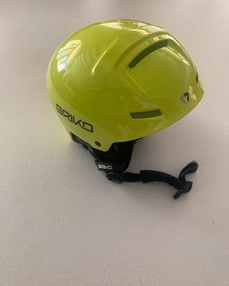Casco sci