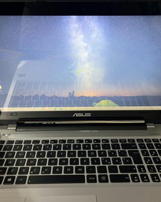 Laptop ASUS con Windows 8 💻