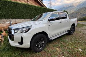 Toyota hilux 2021