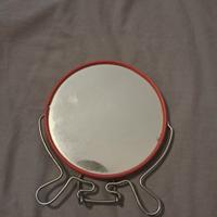 specchio da bagno e portatile