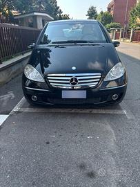 mercedes benz  classe A 170,voltura  compresa 