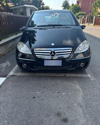 mercedes benz  classe A 170,voltura  compresa 
