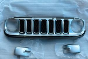Griglia, calotte e catadiottri jeep renegade my17